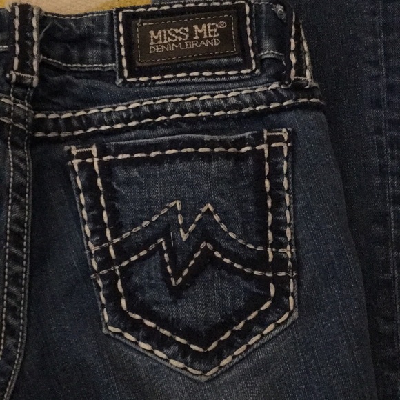 ‼️SOLD‼️Miss Me jeans - Picture 1 of 7